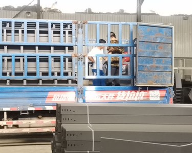 槽式桥架发往古交