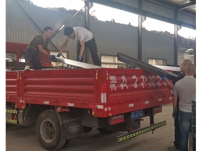 镀锌桥架发往吕梁